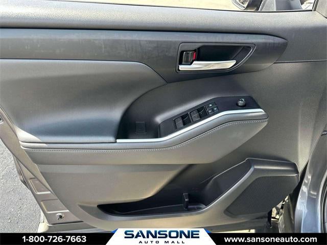 2022 Toyota Highlander XSE
