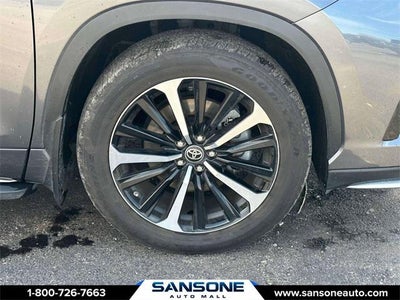 2022 Toyota Highlander XSE