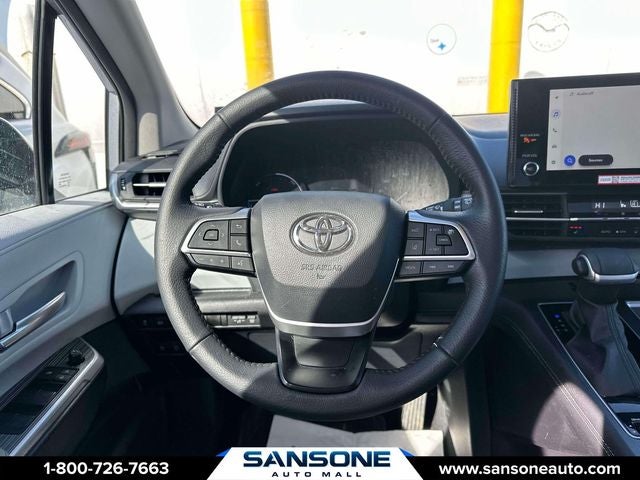 2025 Toyota Sienna XLE 7 Passenger