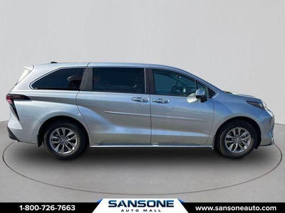 2025 Toyota Sienna XLE 7 Passenger