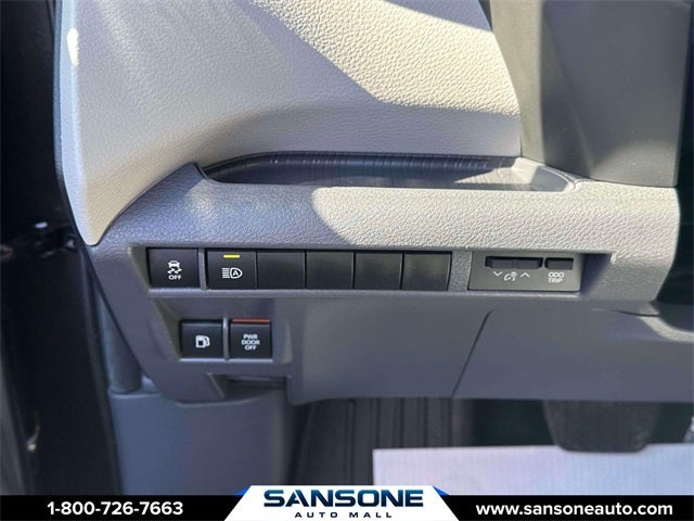 2024 Toyota Sienna XLE 7 Passenger