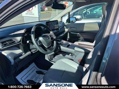 2024 Toyota Sienna XLE 7 Passenger