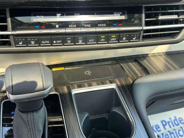 2024 Toyota Sienna Limited 7 Passenger