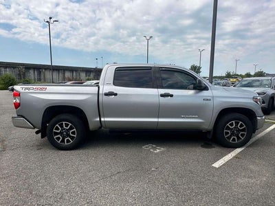 2020 Toyota Tundra SR5