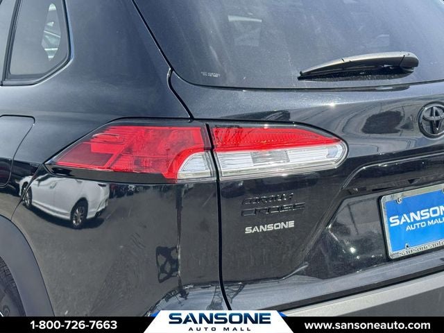 2025 Toyota Corolla Cross Hybrid SE