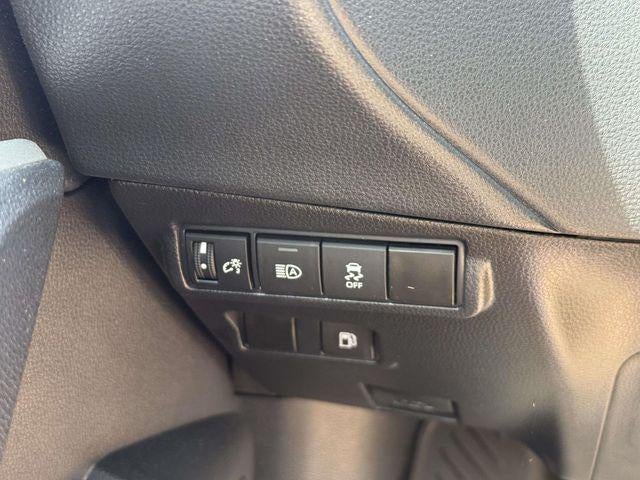2024 Toyota Corolla Cross Hybrid SE