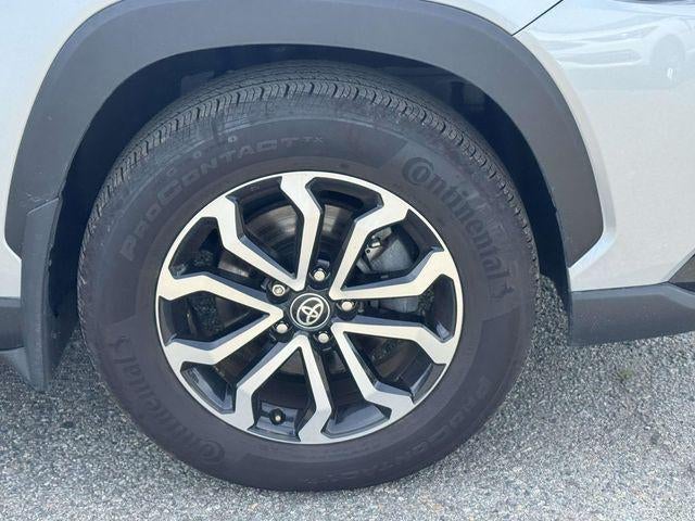 2024 Toyota Corolla Cross Hybrid SE