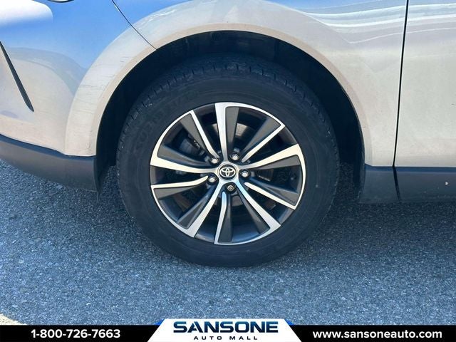 2021 Toyota Venza LE