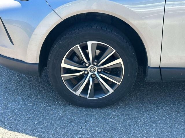 2021 Toyota Venza LE