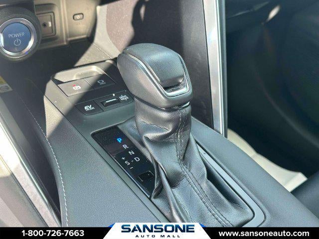 2022 Toyota Venza LE