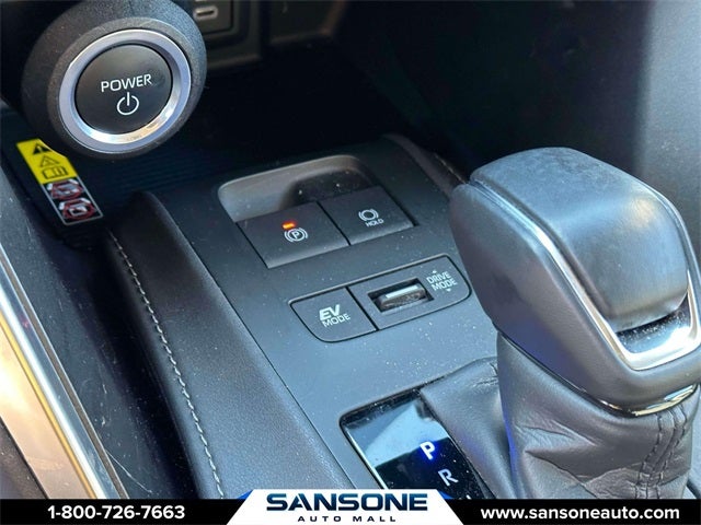 2023 Toyota Venza LE