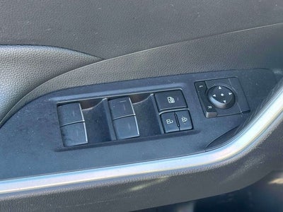 2024 Toyota RAV4 Prime SE