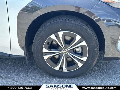 2024 Toyota bZ4X XLE