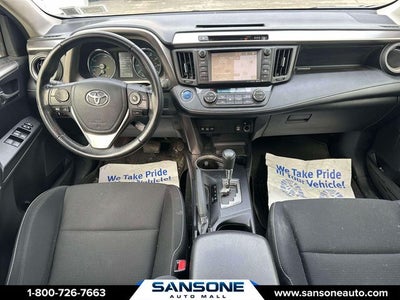 2017 Toyota RAV4 Hybrid XLE