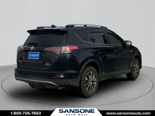 2017 Toyota RAV4 Hybrid XLE