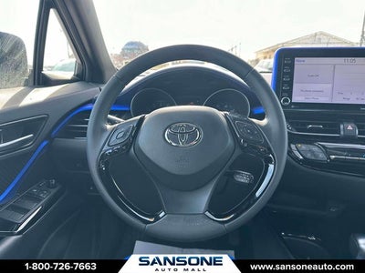 2022 Toyota C-HR XLE