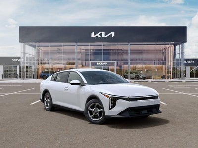2026 Kia K4 LXS