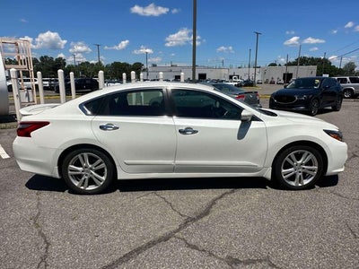2017 Nissan Altima 3.5 SL