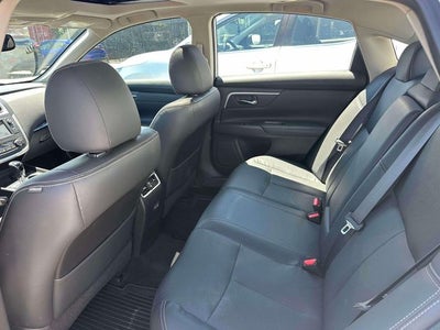 2017 Nissan Altima 3.5 SL