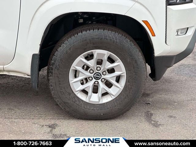 2024 Nissan Frontier SV