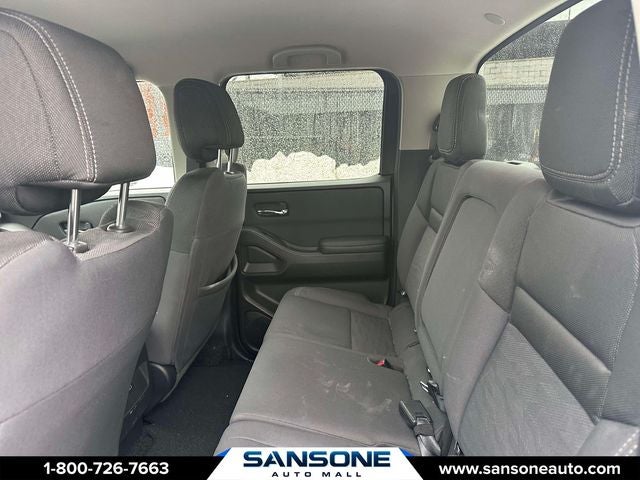 2023 Nissan Frontier SV