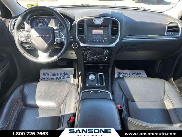 2016 Chrysler 300 Limited