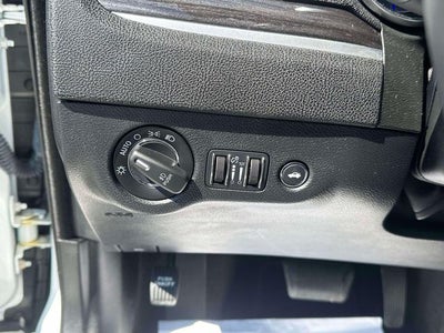 2016 Chrysler 300 Limited