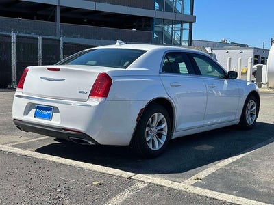 2016 Chrysler 300 Limited