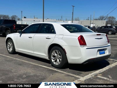 2016 Chrysler 300 Limited