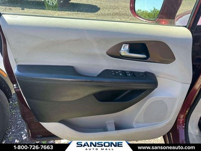 2019 Chrysler Pacifica Touring L