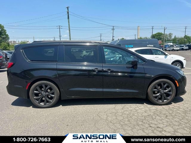 2019 Chrysler Pacifica Touring Plus