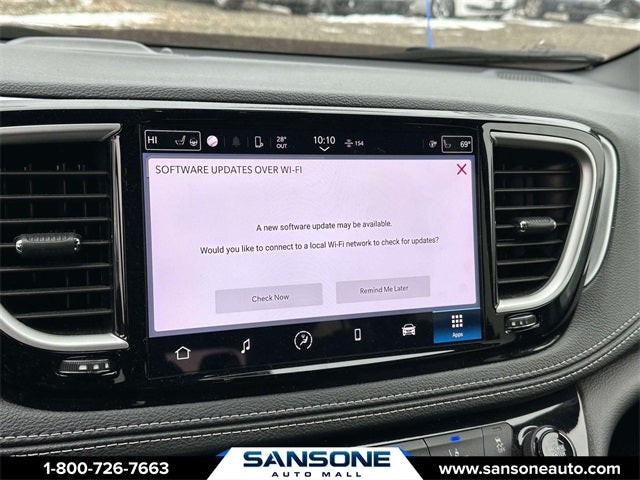 2023 Chrysler Pacifica Hybrid Touring L