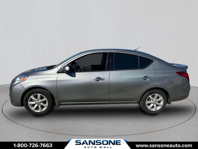 2014 Nissan Versa 1.6 SV