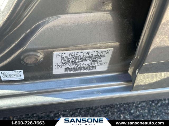 2025 Nissan Versa 1.6 SR