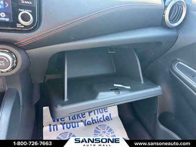 2025 Nissan Versa 1.6 SR