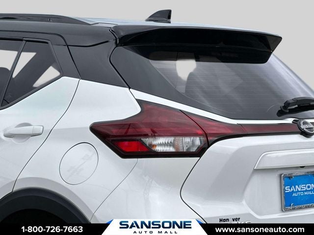 2024 Nissan Kicks SR