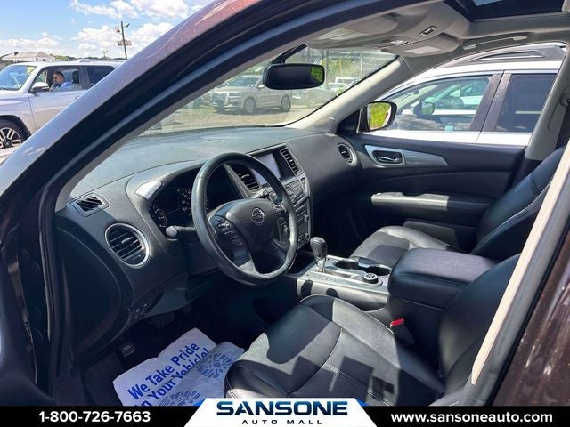 2019 Nissan Pathfinder SL
