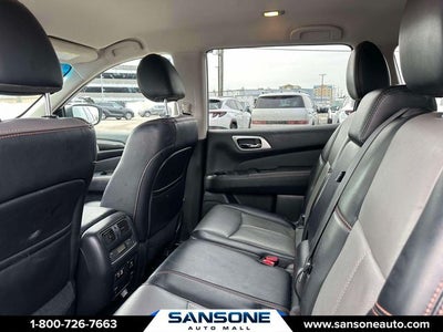 2019 Nissan Pathfinder SL