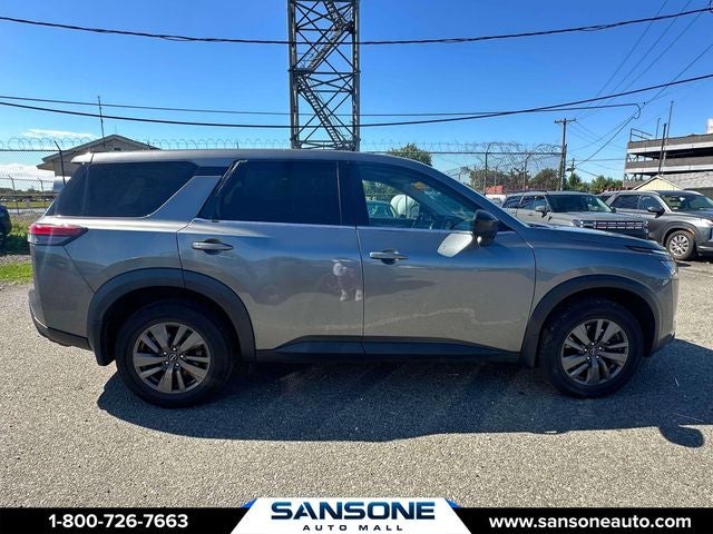 2024 Nissan Pathfinder S