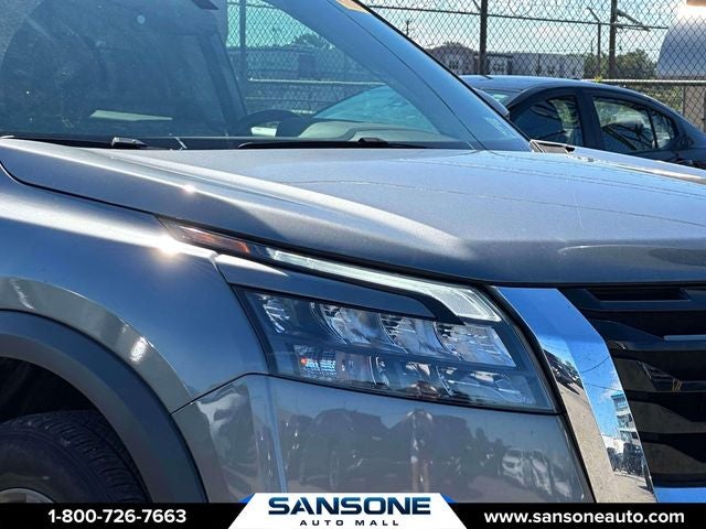 2024 Nissan Pathfinder S