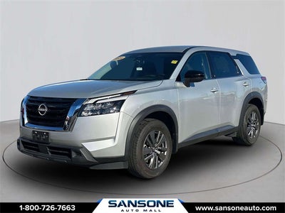 2024 Nissan Pathfinder S