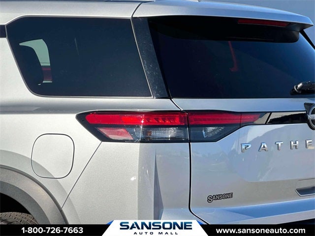 2024 Nissan Pathfinder S