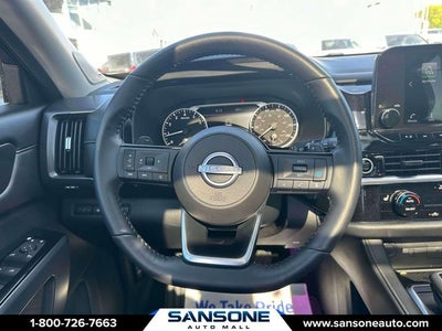 2024 Nissan Pathfinder SL