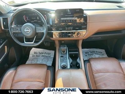 2022 Nissan Pathfinder Platinum