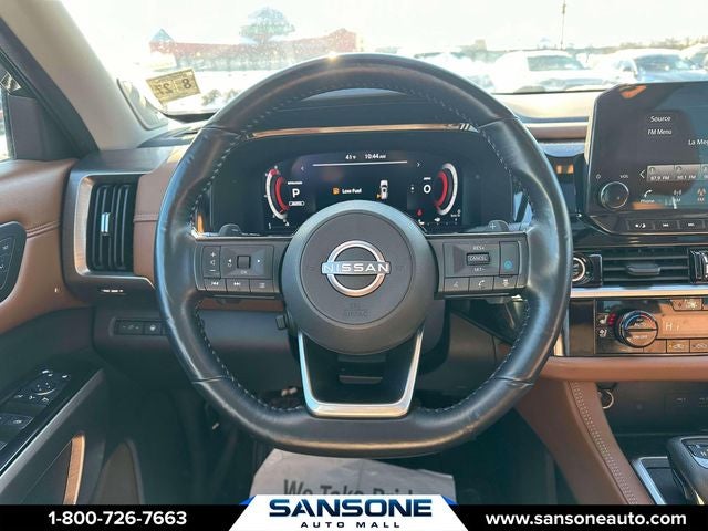 2022 Nissan Pathfinder Platinum