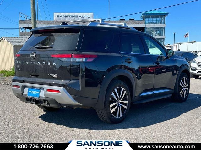 2024 Nissan Pathfinder Platinum