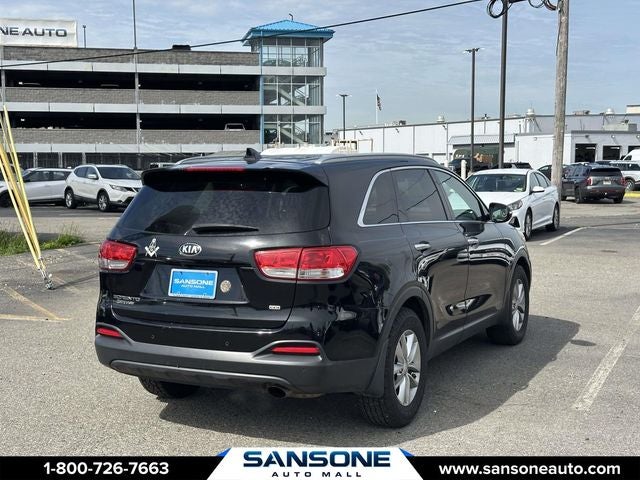 2018 Kia Sorento LX