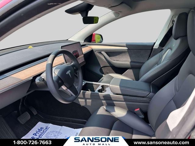 2024 Tesla Model Y Long Range