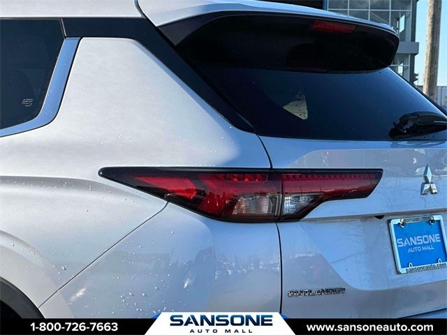 2022 Mitsubishi Outlander SEL