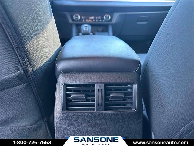 2024 Mitsubishi Outlander ES